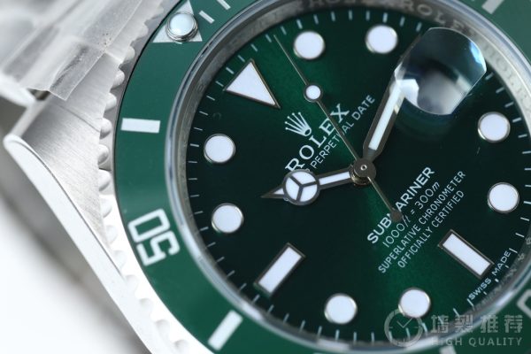 Rolex Submariner "Hulk" Green Dial Men's Luxury Watch 116610LV-97200 - Image 5